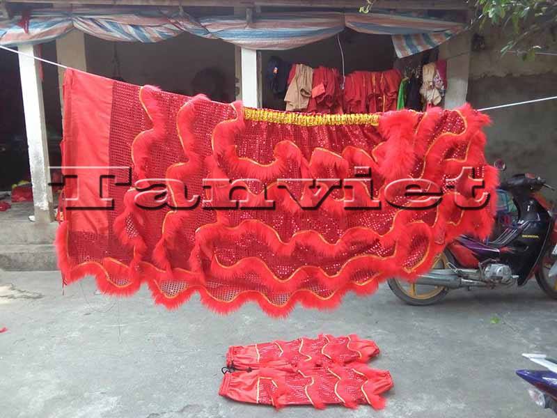 đuôi lân kim sa màu đỏ