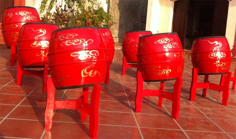 dàn trống hội vẽ mây đẹp
