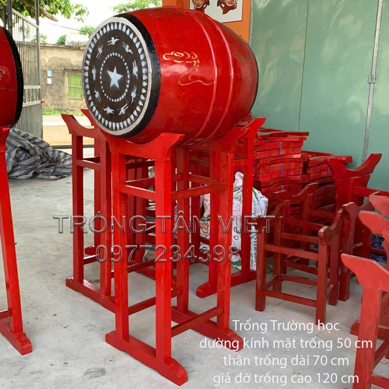 giá đỡ trống trường học